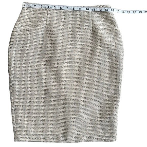 Calvin Klein Women's Tweed Pencil Midi Skirts Size: 4 - Picture 7 of 9
